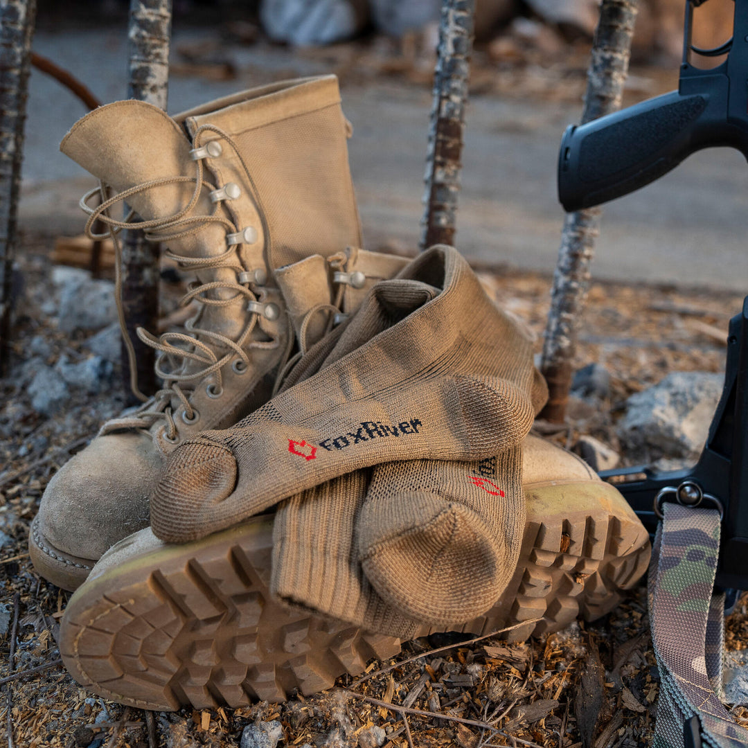 Safe to Fly Medium Weight Mid-Calf Boot Military Sock